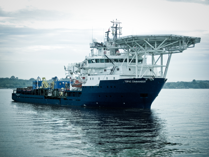 Topaz Energy & Marine integra seus navios e operações de terra com a solução Maritime Connect da Orange