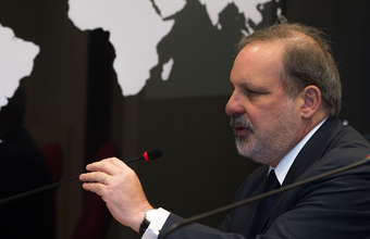Aproximação com Aliança do Pacífico é prioridade do Brasil, diz Armando Monteiro
