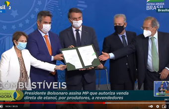 Governo autoriza venda direta de etanol hidratado e flexibiliza a tutela à bandeira