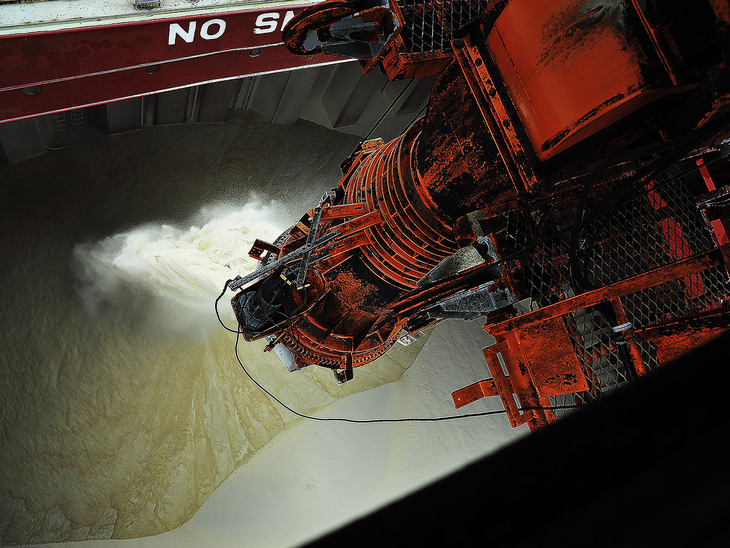 Com 58.175 toneladas para o Oriente Médio, Porto de Paranaguá bate recorde no embarque de açúcar a granel  