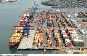 Porto terá regras para navios com mais de 25 anos