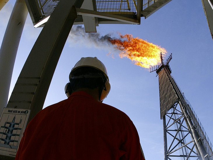 Com 5,597 milhões de boe/d, a produção nacional de petróleo e gás natural se mantém estável em maio de 2026