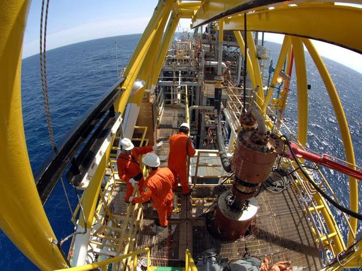 Desligamento voluntário da Petrobras atinge quase 12 mil empregados