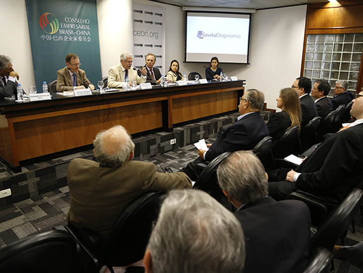Arthur Kroeber, especialista em China, fala sobre futuro do país