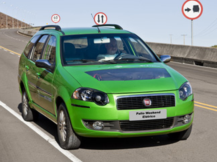 Um carro para um fim semana elétrico