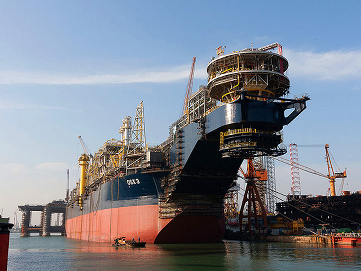 FPSO OSX-3 chega ao Brasil e empresa anuncia novo CEO