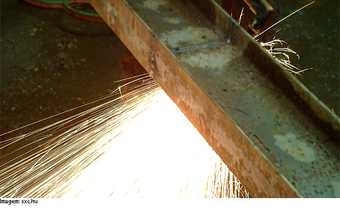 Distribuidores antecipam compras de aço antes de reajuste