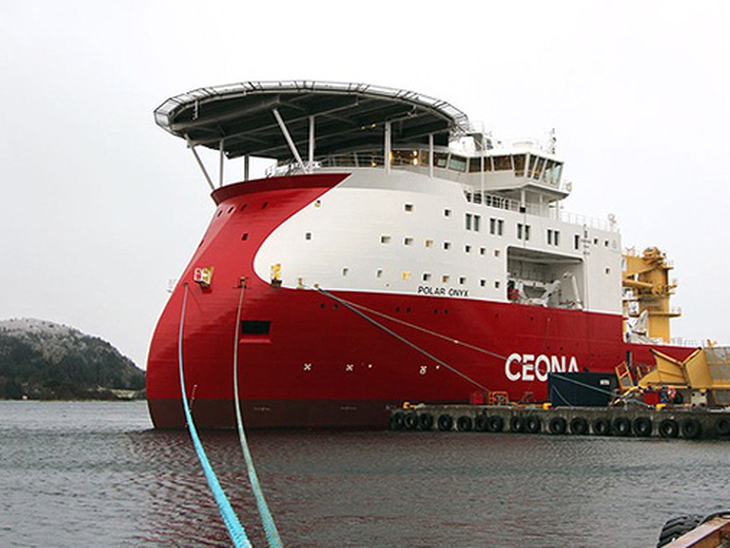 Ceona conquista contrato no Brasil