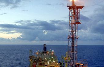 Apesar dos avanços, Brasil ainda queima 7% do gás que produz