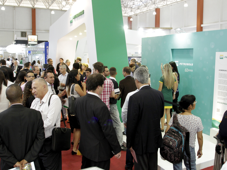 Grandes empresas anunciam investimentos em Santos