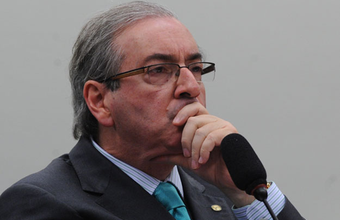 Vice-líder do governo na Câmara pedirá afastamento temporário de Cunha
