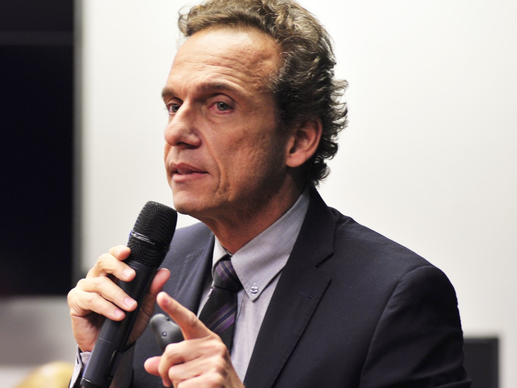 Prefeito de Macaé defende fim de exclusividade da Petrobras