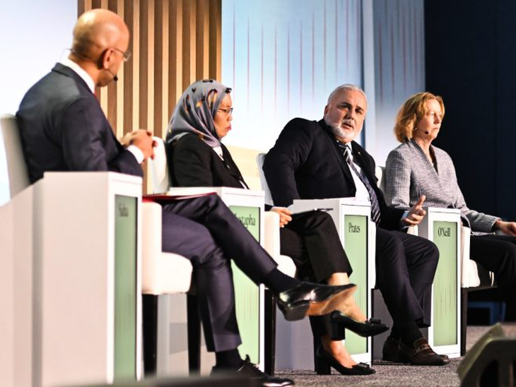 Durante debate na CERAWeek, Jean Paul Prates defende que fontes locais de energia são o caminho para uma transição energética justa