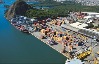 Terminal Portuário de Vila Velha investe R$ 42 milhões em tecnologia que possibilita a operação remota de portêineres