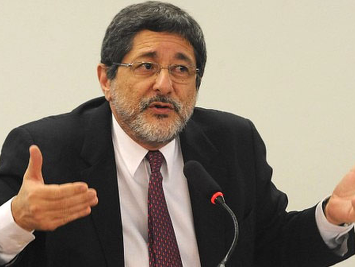 Cada poço do pré-sal custará US$ 100 milhões para entrar em produção, diz Gabrielli