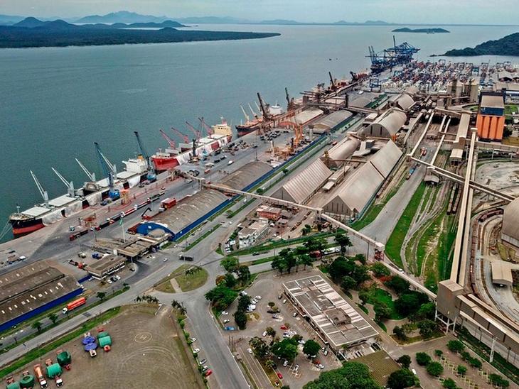 Portos públicos do Sul crescem 14% no 3º trimestre e lideram a retomada logística da região