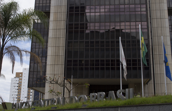 Setor público tem déficit recorde de R$ 23 bilhões