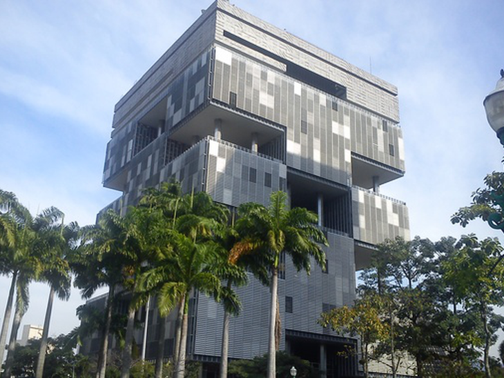 Governo aprova programas de desligamento de empregados de 7 estatais