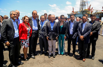 Governadores do RJ e ES assinam carta para reforçar a importância da construção de ferrovia ligando os dois Estados