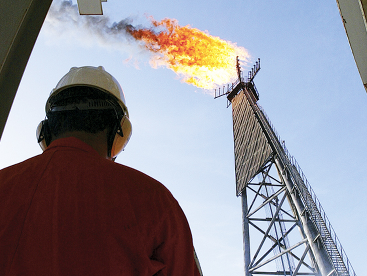 Produção no pré-sal alcança 300 mil barris de petróleo por dia