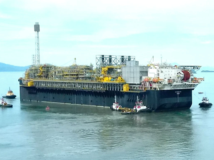 P-66 sai do Estaleiro Brasfels rumo ao campo de Lula na Bacia de Santos P-66 sai do Estaleiro Brasfels rumo ao campo de Lula na Bacia de Santos