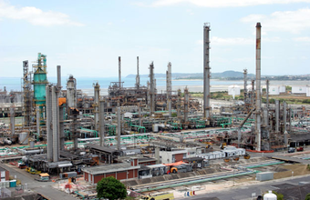 Energia economizada em refinarias abasteceria cidade com 630 mil habitantes por um ano