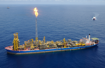 Petrobras vai reduzir o ritmo de investimentos em 2016