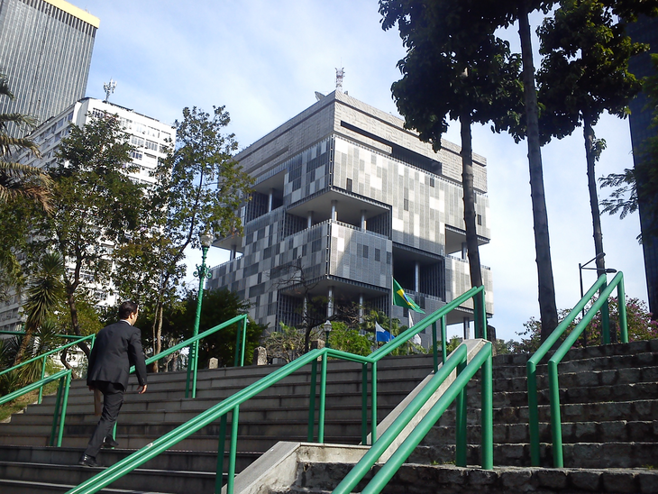 Petrobras consegue decisão judicial favorável relacionada à venda da Liquigás 