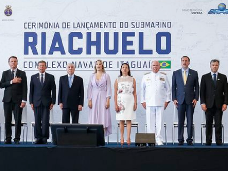 Temer e Bolsonaro participaram de lançamento do submarino Riachuelo