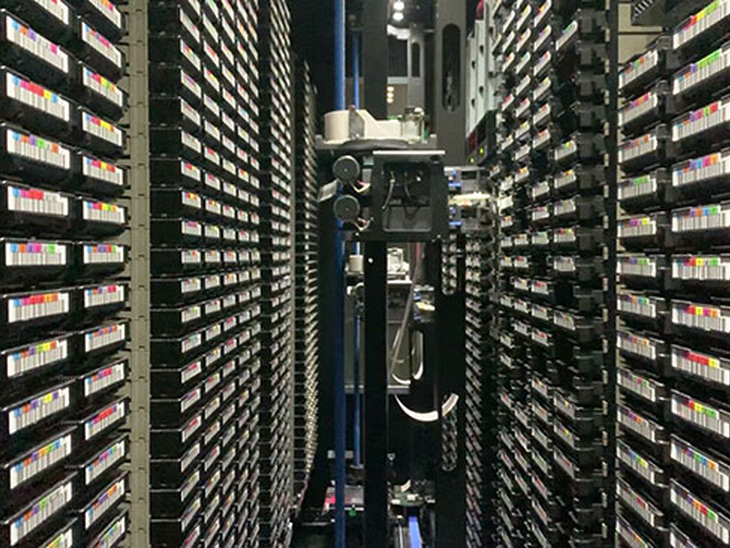 Robô para recepção e armazenamento de dados gerados pela indústria de petróleo é inaugurado no Rio