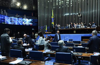 Discussão no Senado sobre participação da Petrobras no pré-sal