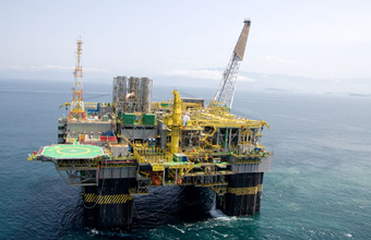 Moody’s revê classificação de risco da Petrobras