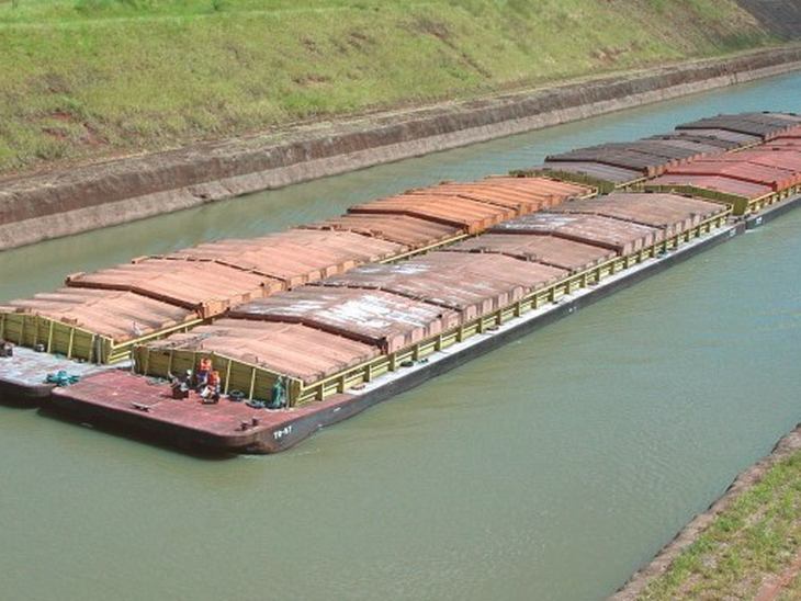 Brasil usa apenas 30% dos rios para transporte comercial