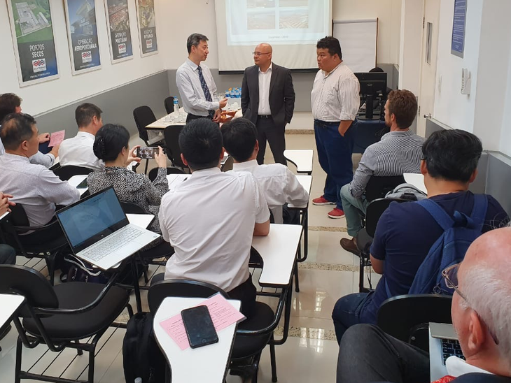 Delegação do Porto de Shanghai é recebida pela direção do Porto do Rio de Janeiro