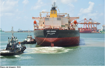 Petroleiro João Cândido inicia provas de mar