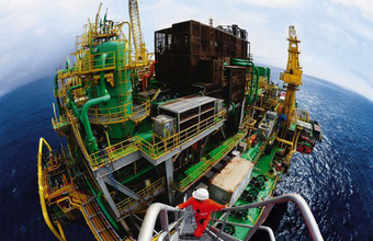 Durante evento no Rio, ministro declara que a Petrobras exercerá direito de preferência em leilões do pré-sal