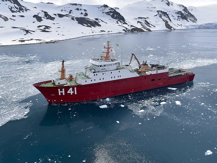 Desafio e aventura: viagem do navio Almirante Maximiano à Antártica chega ao quinto dia