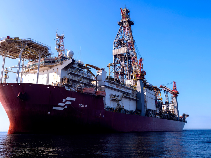 Sonda afretada pela Petrobras chega ao Amapá para atuar em simulado