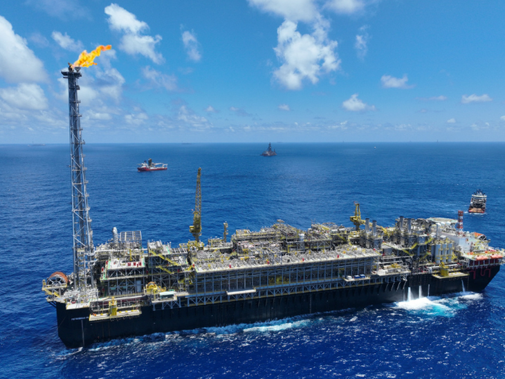 Produção de petróleo da União atinge 187 mil barris por dia em abril