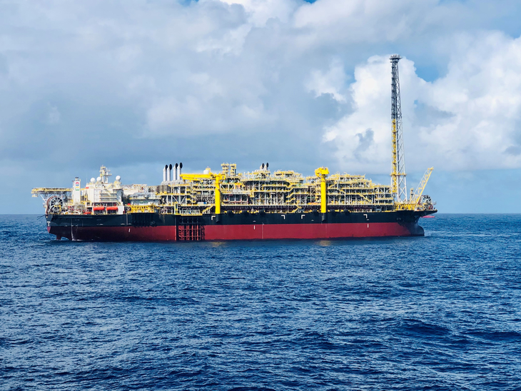 Com 44.650 m³, primeira carga de petróleo do FPSO Carioca é destinada a refinarias em São Paulo