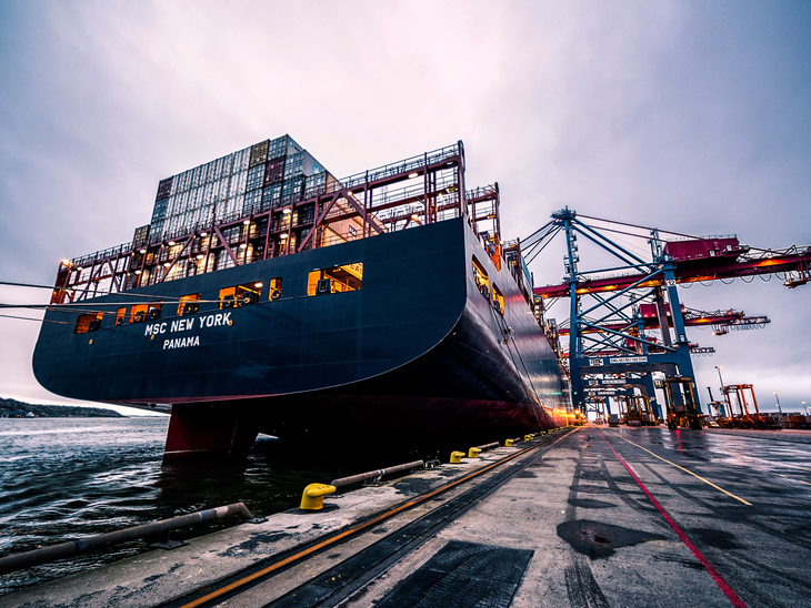 Com 133,16 milhões de ton, Porto de Santos supera expectativas de carga movimentada em 2018