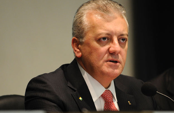 CPI da Petrobras aprova convocação de Aldemir Bendine