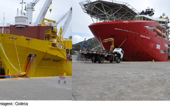 Navio transfere dutos flexíveis para Skandi Vitória