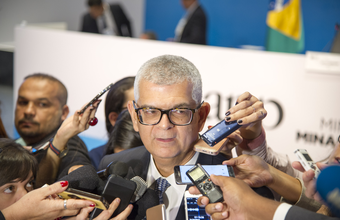 Petrobras vai contribuir com ANP sobre prazo de reajuste de preços  
