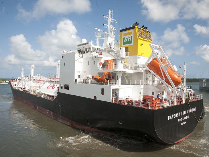 Petrobras e Transpetro assinam contratos do Programa Mar Aberto