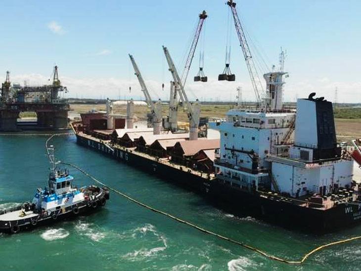 Operações de apoio portuário da Wilson Sons no Porto do Açu completam cinco anos