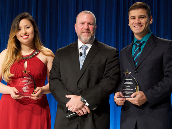 Estudantes brasileiros vencem prêmio internacional de engenharia química da Honeywell