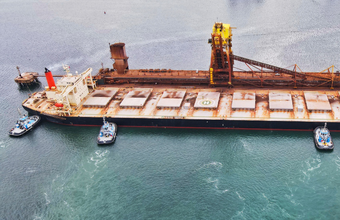 Wilson Sons investe em apoio portuário para exportação de minério de ferro