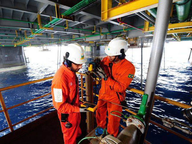 Oito cursos para quem atua ou quer atuar na área de petróleo e gás