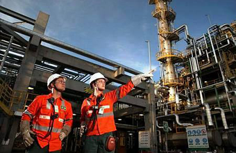 Hoje na FGV Botafogo: seminário sobre modelo de parcerias na área de refino organizado pela Petrobras